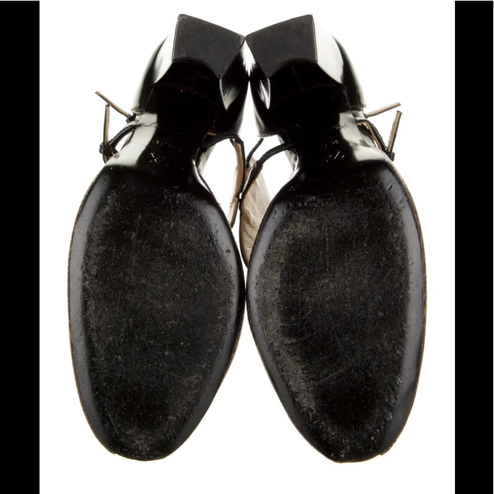 🎉🎉HOST PICK ♥️🎉❤️❤️ Louis Vuitton Leather D'Orsay Pumps
Black❤️❤️ - Picture 5 of 5